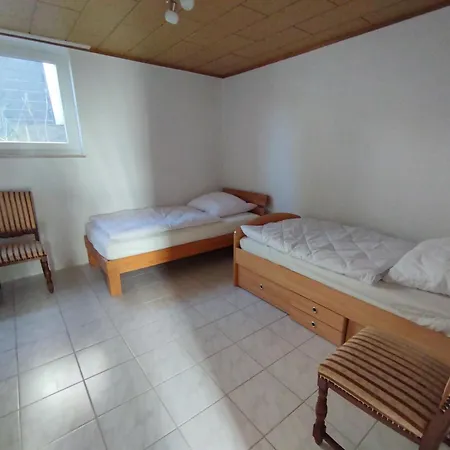 Apartmán Gemuetliche In Ruhiger Lage, Naehe Luxemburg Und Trier - And Nature Olk *